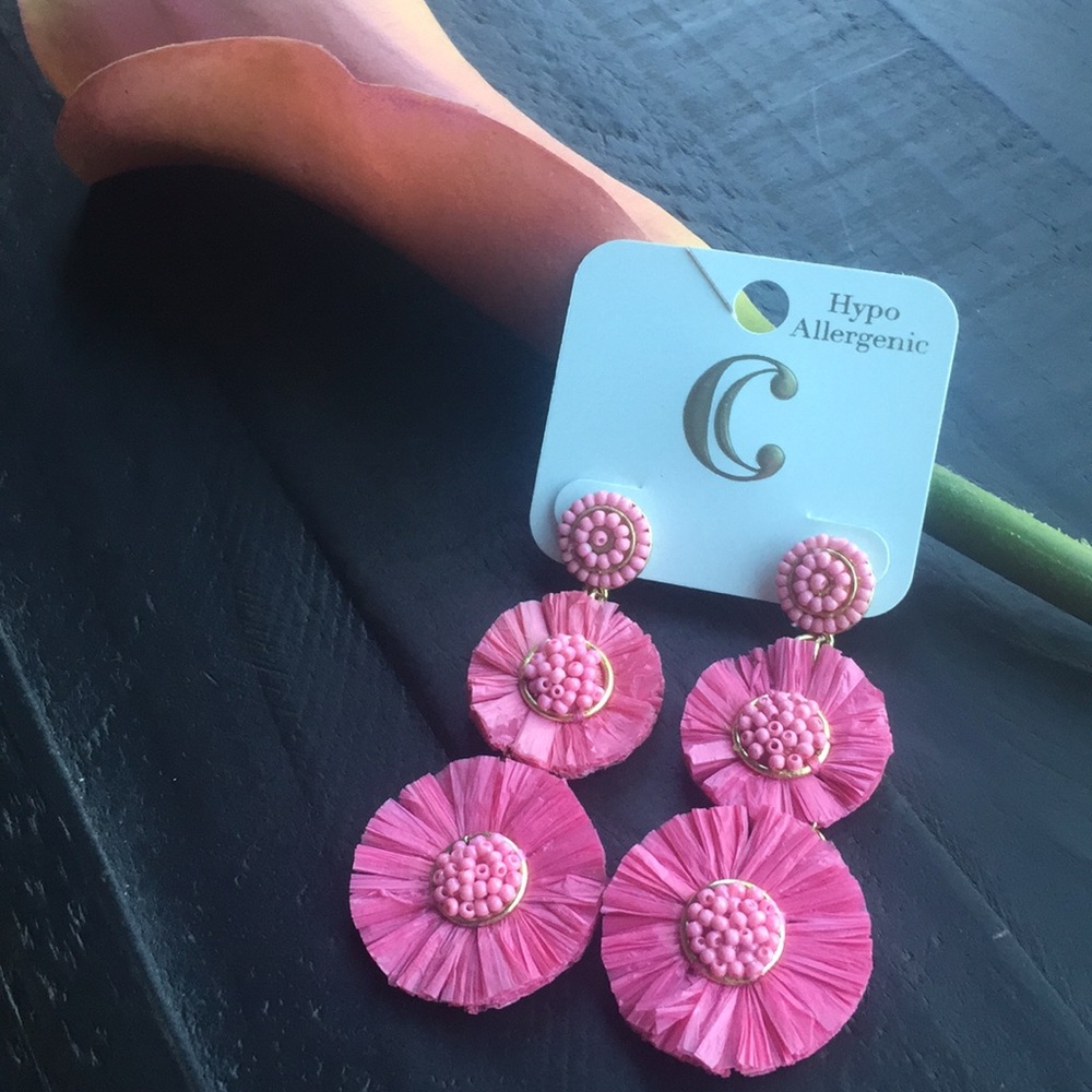 ❤️❤️ 4 For $18 Charming Charlie Earrings ❤️❤️